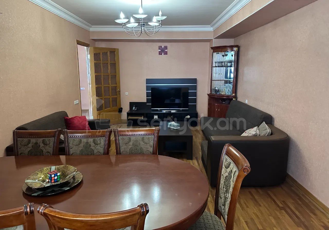 3 Սենյականոց Բնակարան, 89քմ, 8/9 հարկ, Կապիտալ Վերանորոգված