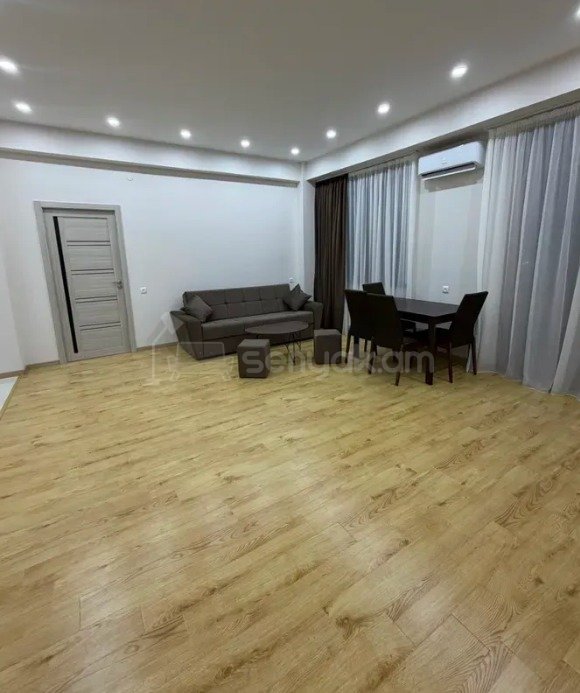 2 Սենյականոց Բնակարան Նորակառույցում, 58քմ, 2/10 հարկ, Դիզայներական Վերանորոգված, Կահավորված