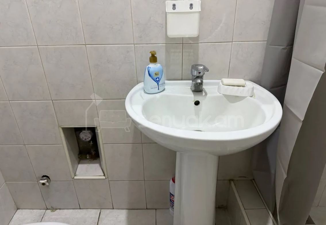 Օֆիսային Տարածք, 65քմ