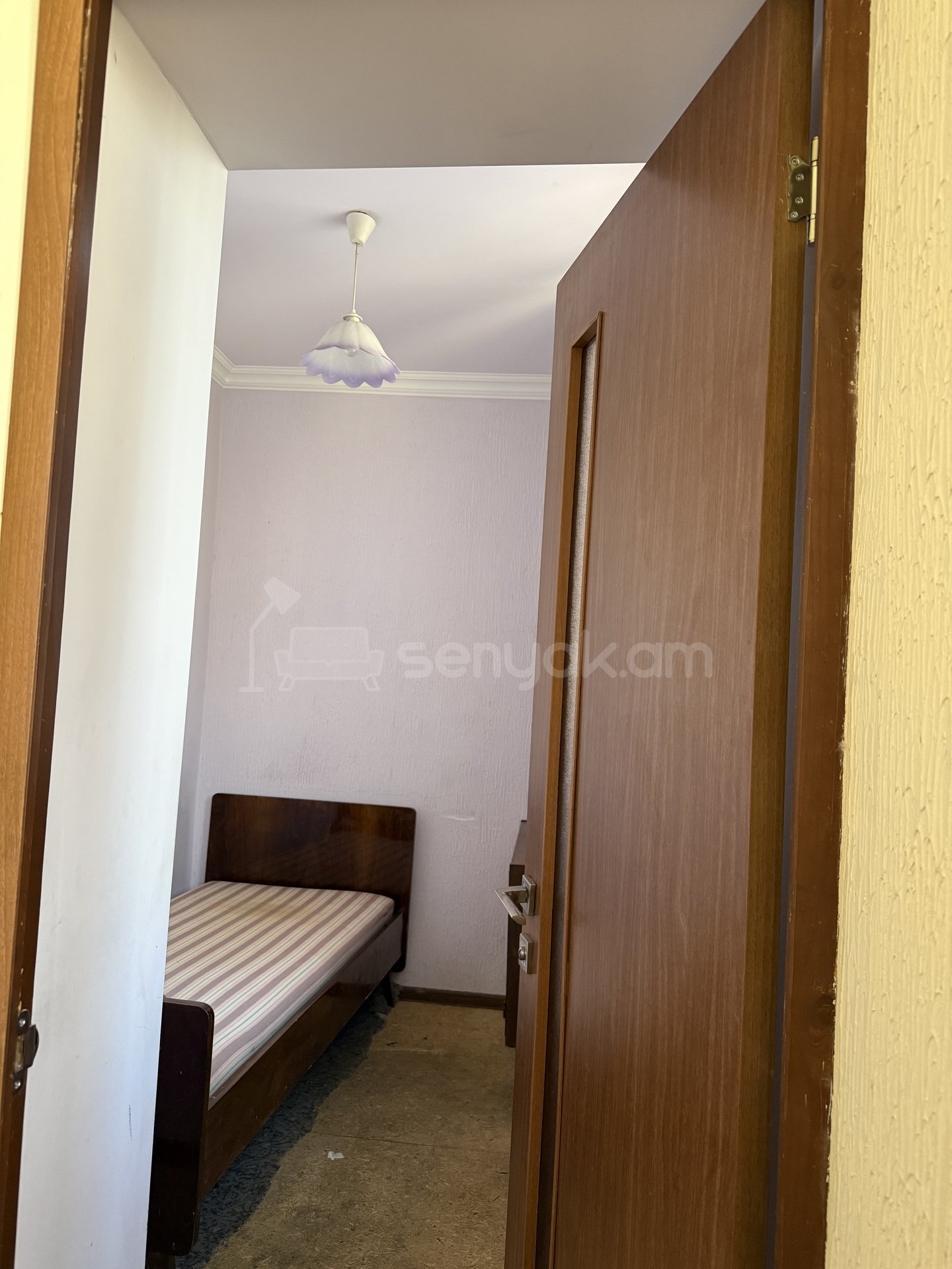 3 Սենյականոց Բնակարան Քարե Շենքում, 58քմ, 3/5 հարկ, Կապիտալ Վերանորոգված, Մասամբ Կահավորված, Արևկող