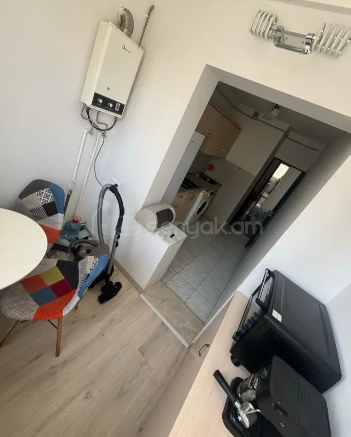 2 Սենյականոց Բնակարան, 50քմ, 8/9 հարկ, Դիզայներական Վերանորոգված, Կահավորված