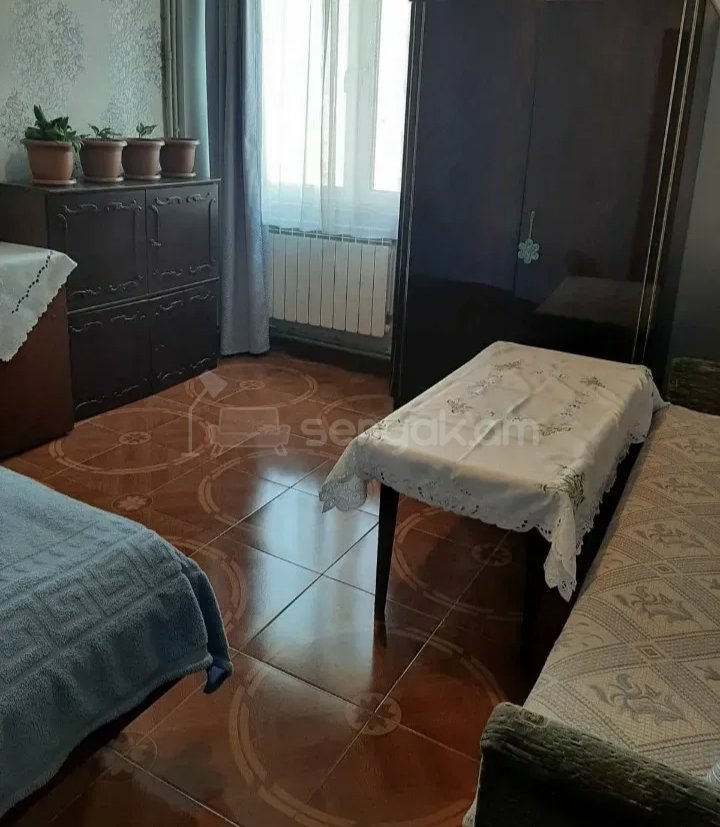 3 Սենյականոց Բնակարան, 78քմ, 9/9 հարկ, Կապիտալ Վերանորոգված, Կահավորված, Արևկող