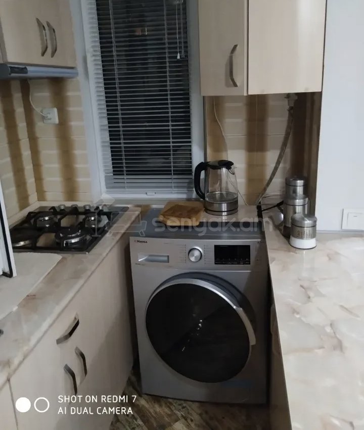 2 Սենյականոց Բնակարան Քարե Շենքում, 54քմ, 1/1 հարկ, Կապիտալ Վերանորոգված, Կահավորված