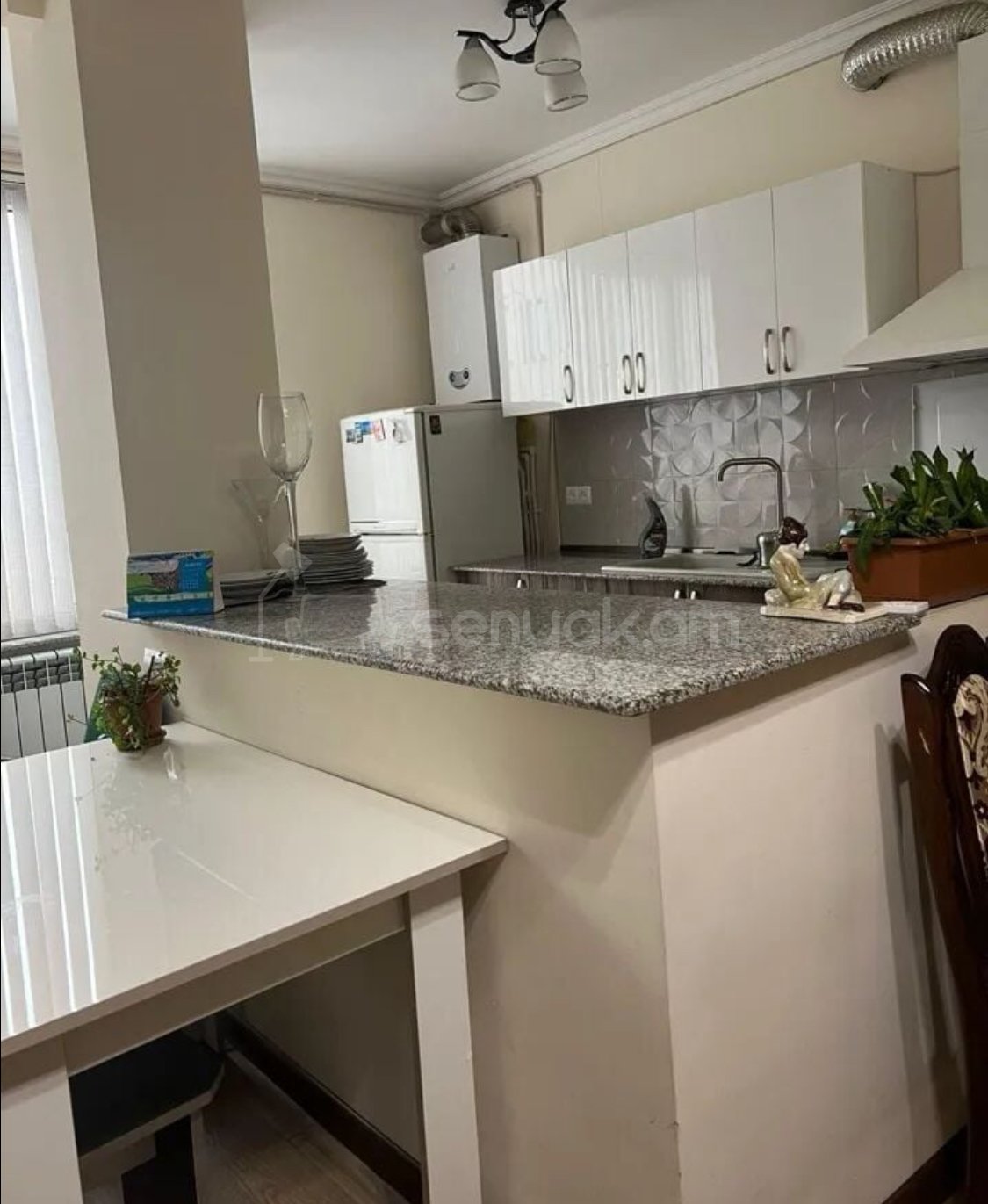 2 Սենյականոց Բնակարան, 55քմ, 2/16 հարկ, Կապիտալ Վերանորոգված, Կահավորված