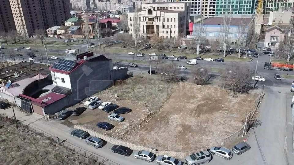 Բնակելի Նշանակության Հողատարածք, 850քմ