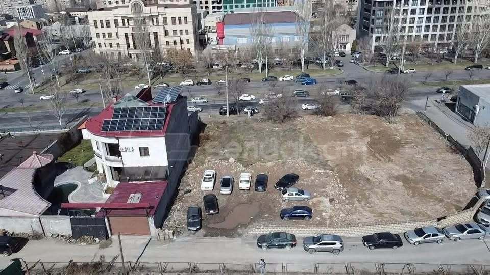 Բնակելի Նշանակության Հողատարածք, 850քմ