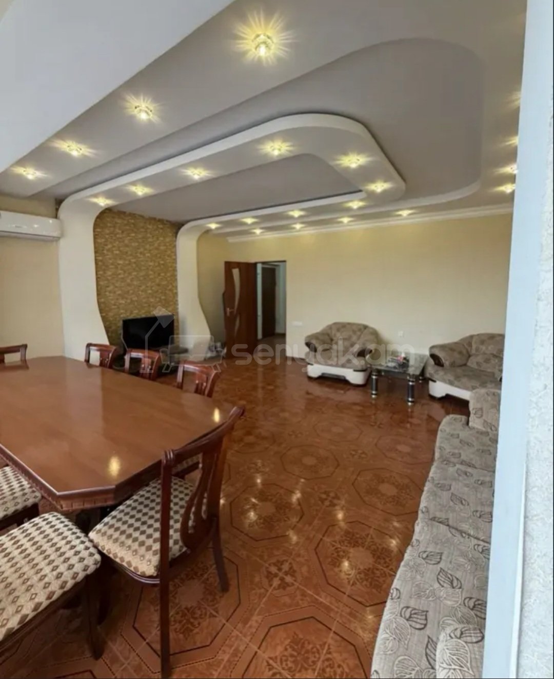 3 Սենյականոց Բնակարան, 72քմ, 4/9 հարկ, Կապիտալ Վերանորոգված, Կահավորված, Արևկող