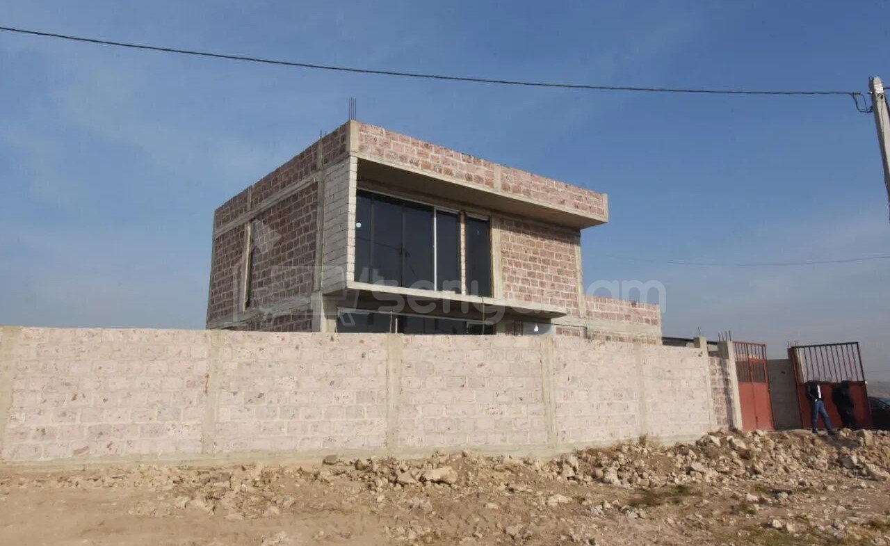 5 Սենյականոց Սեփական Տուն, 170քմ, Նորմալ Վիճակում, Ավտոտնակով