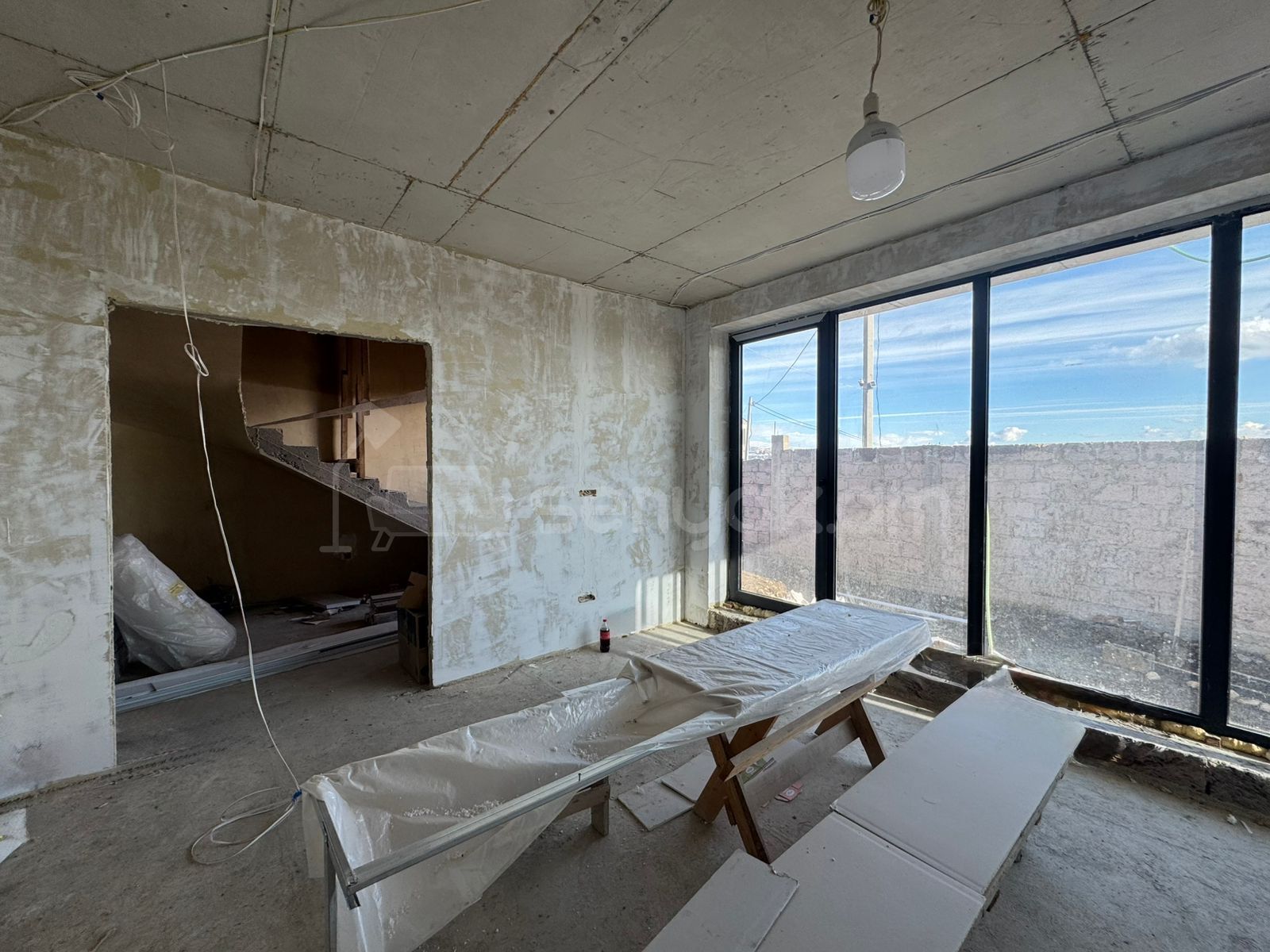 5 Սենյականոց Սեփական Տուն, 170քմ, Նորմալ Վիճակում, Ավտոտնակով