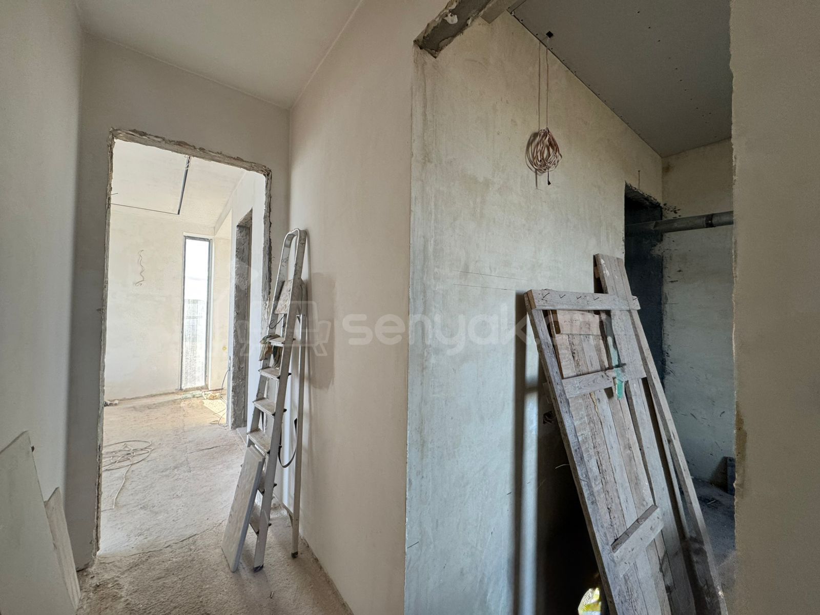 5 Սենյականոց Սեփական Տուն, 170քմ, Նորմալ Վիճակում, Ավտոտնակով