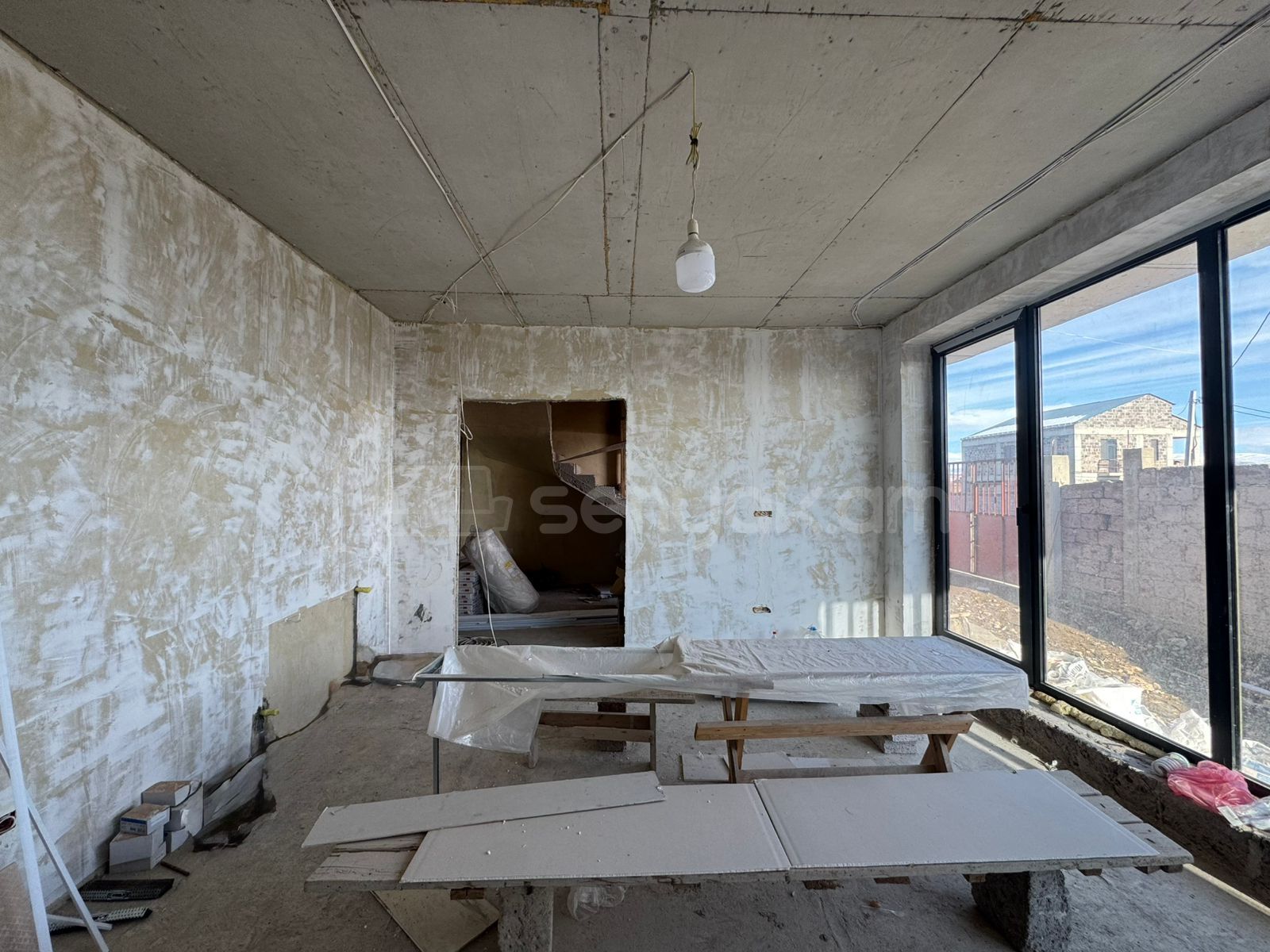 5 Սենյականոց Սեփական Տուն, 170քմ, Նորմալ Վիճակում, Ավտոտնակով