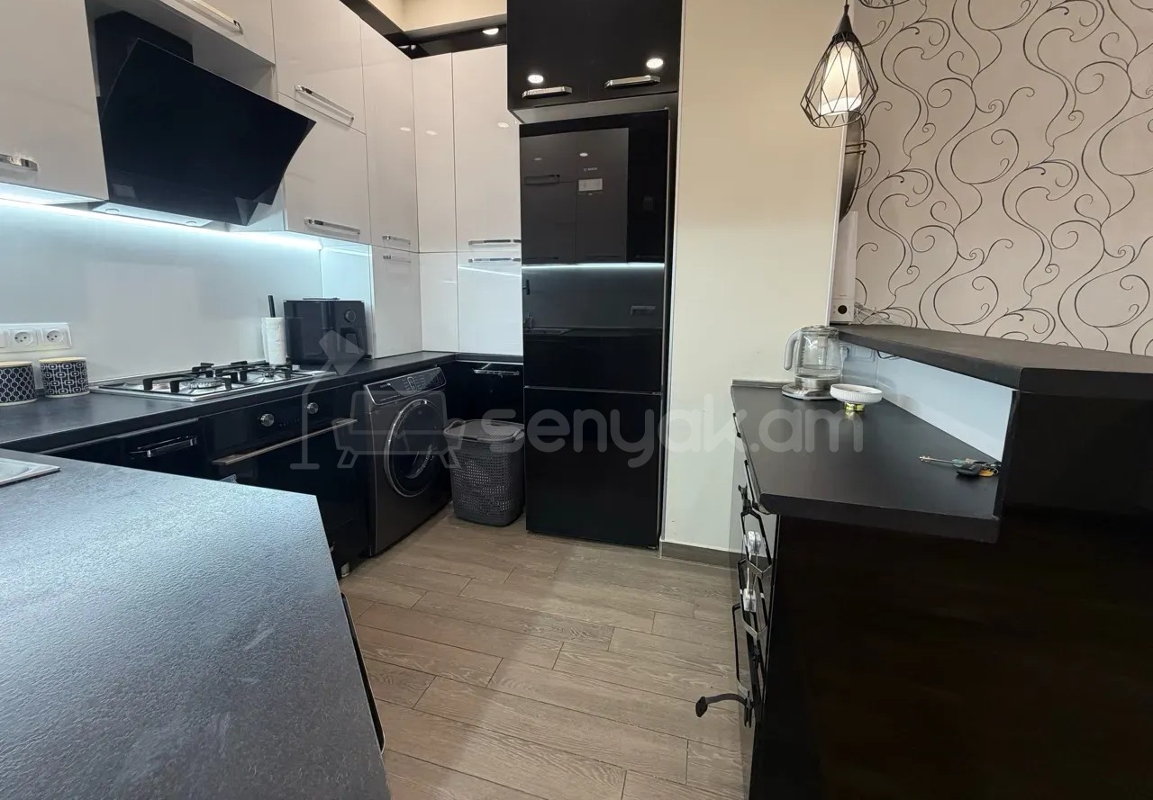 2 Սենյականոց Բնակարան Նորակառույցում, 66քմ, 2/15 հարկ, Կապիտալ Վերանորոգված