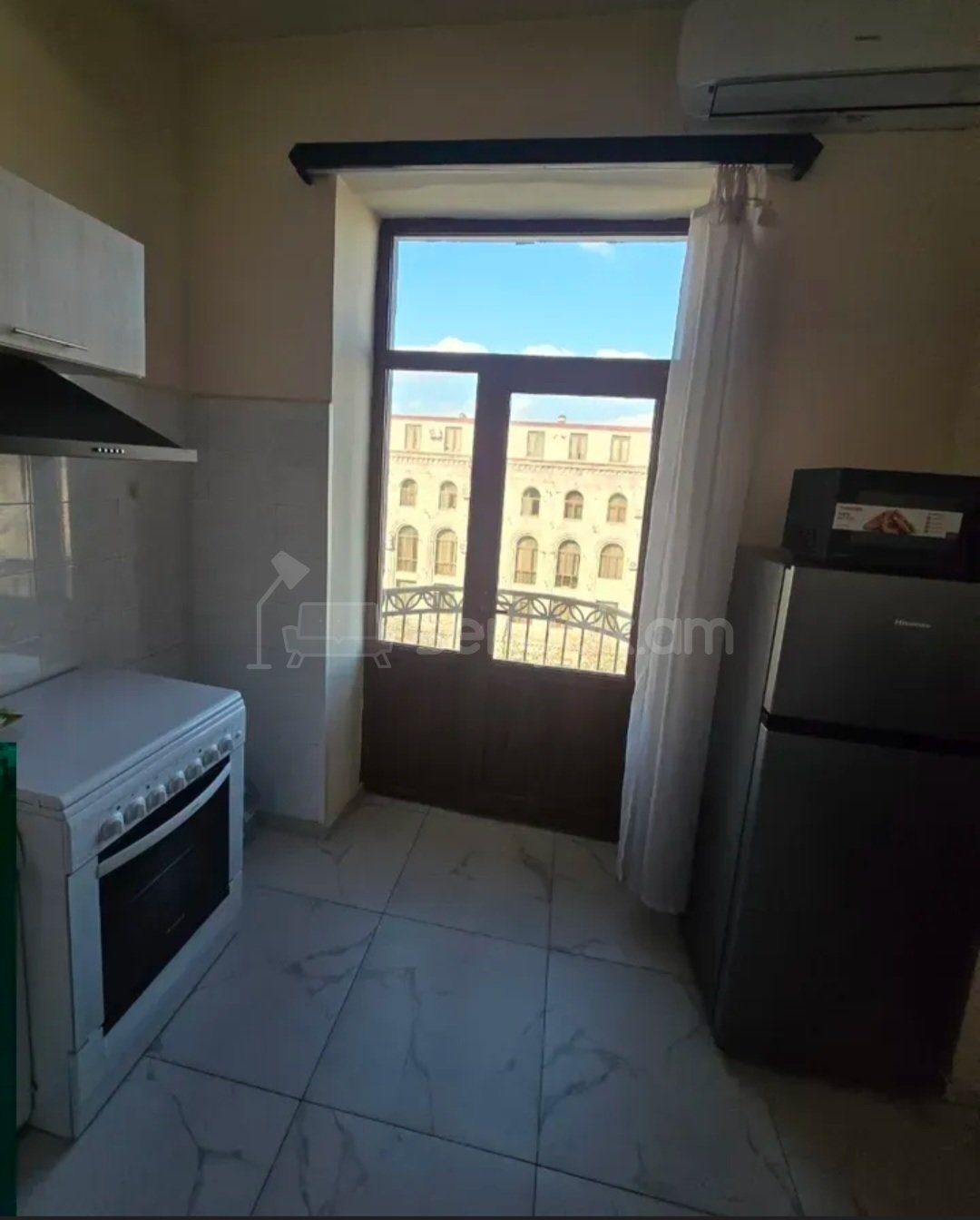 2 Սենյականոց Բնակարան Քարե Շենքում, 41քմ, 5/5 հարկ, Կապիտալ Վերանորոգված, Կահավորված, Արևկող