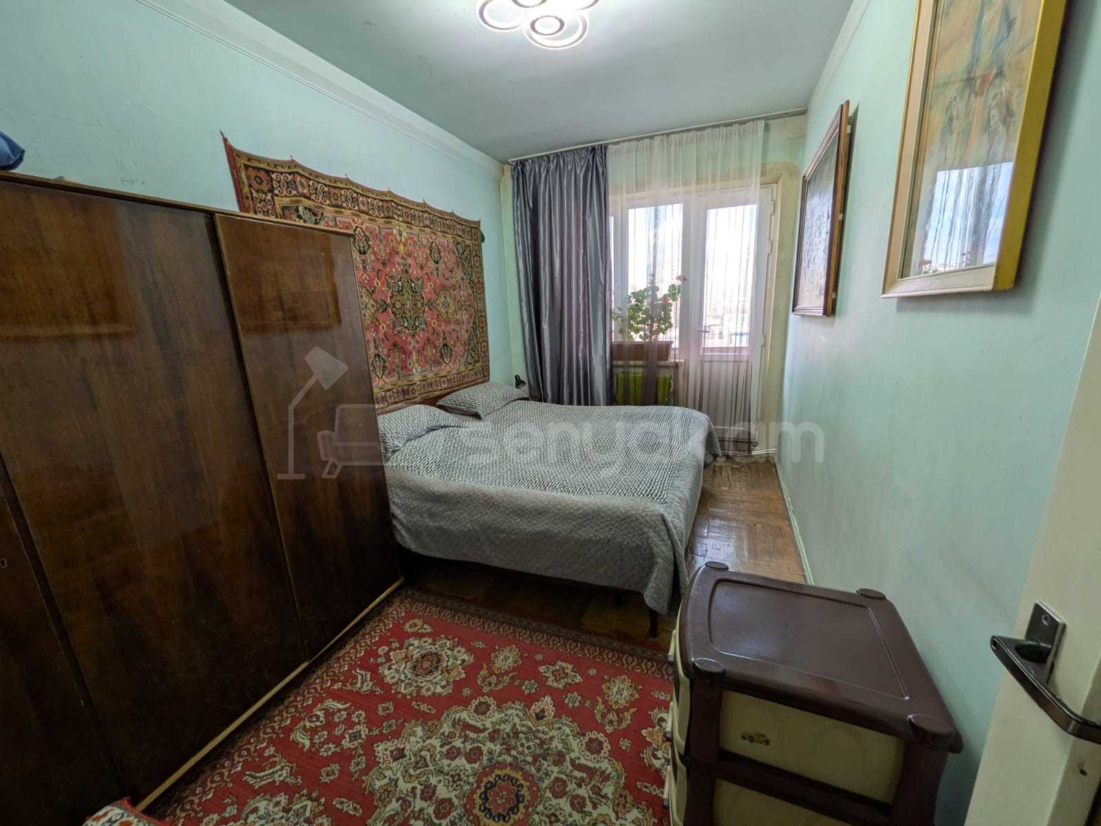 3 Սենյականոց Բնակարան, 76քմ, 8/9 հարկ, Պետական Վիճակում