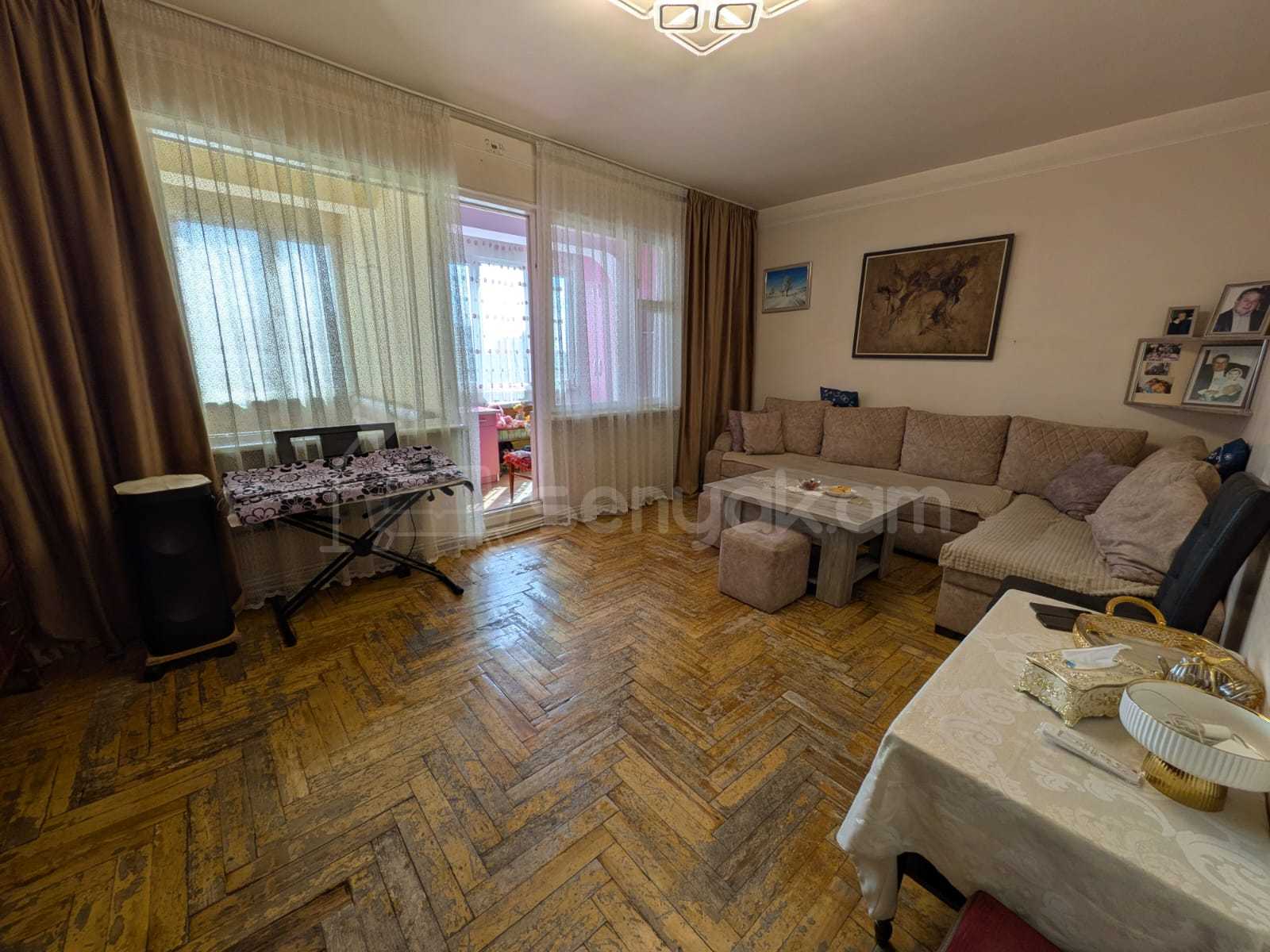 3 Սենյականոց Բնակարան, 76քմ, 8/9 հարկ, Պետական Վիճակում