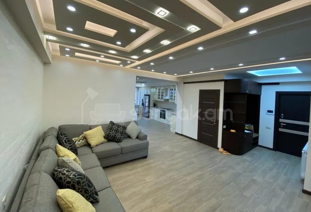 3 Սենյականոց Բնակարան Նորակառույցում, 140քմ, 9/12 հարկ, Դիզայներական Վերանորոգված, Կահավորված