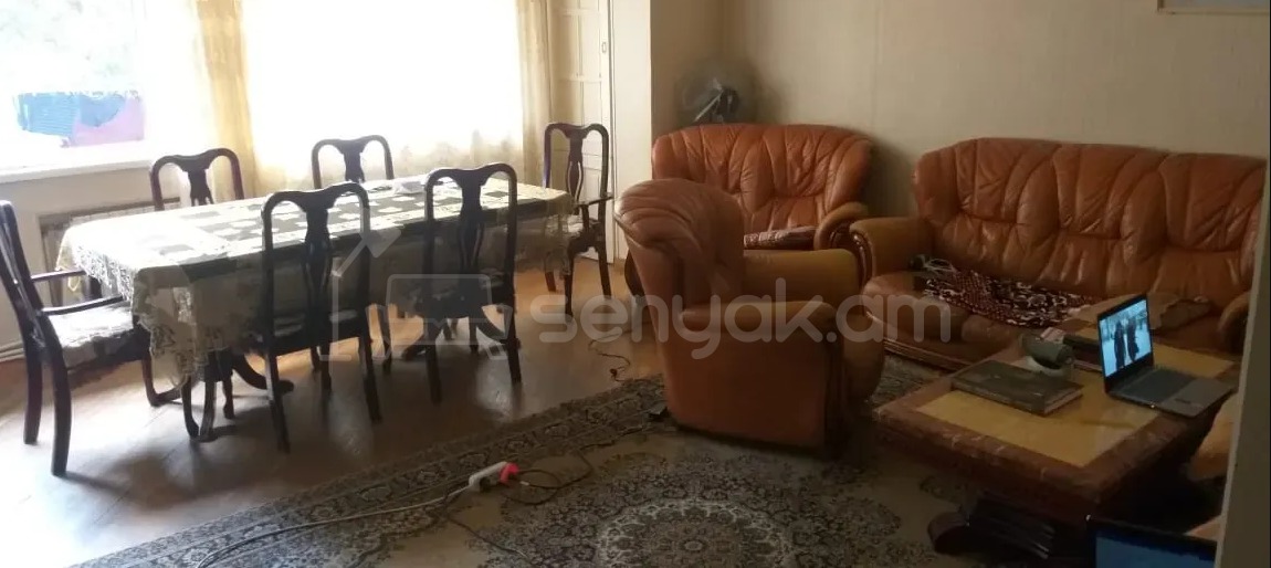 3 Սենյականոց Բնակարան, 78քմ, 2/9 հարկ, Նորմալ Վիճակում