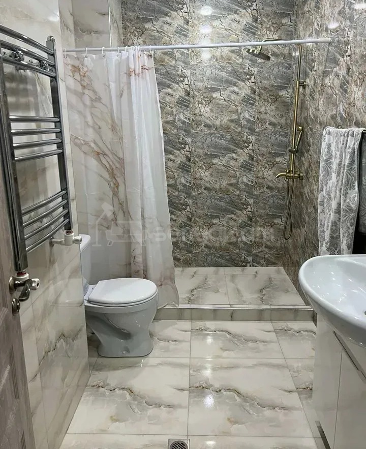 3 Սենյականոց Բնակարան Նորակառույցում, 95քմ, 3/13 հարկ, Կապիտալ Վերանորոգված