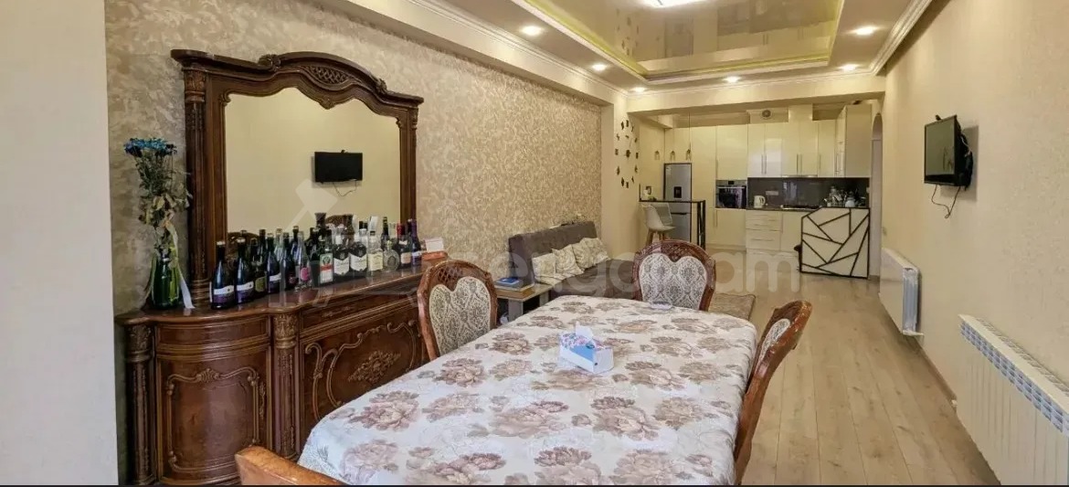 3 Սենյականոց Բնակարան Նորակառույցում, 95քմ, 3/13 հարկ, Կապիտալ Վերանորոգված