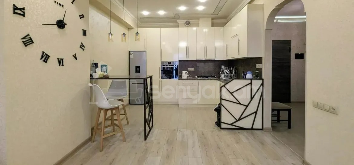 3 Սենյականոց Բնակարան Նորակառույցում, 95քմ, 3/13 հարկ, Կապիտալ Վերանորոգված