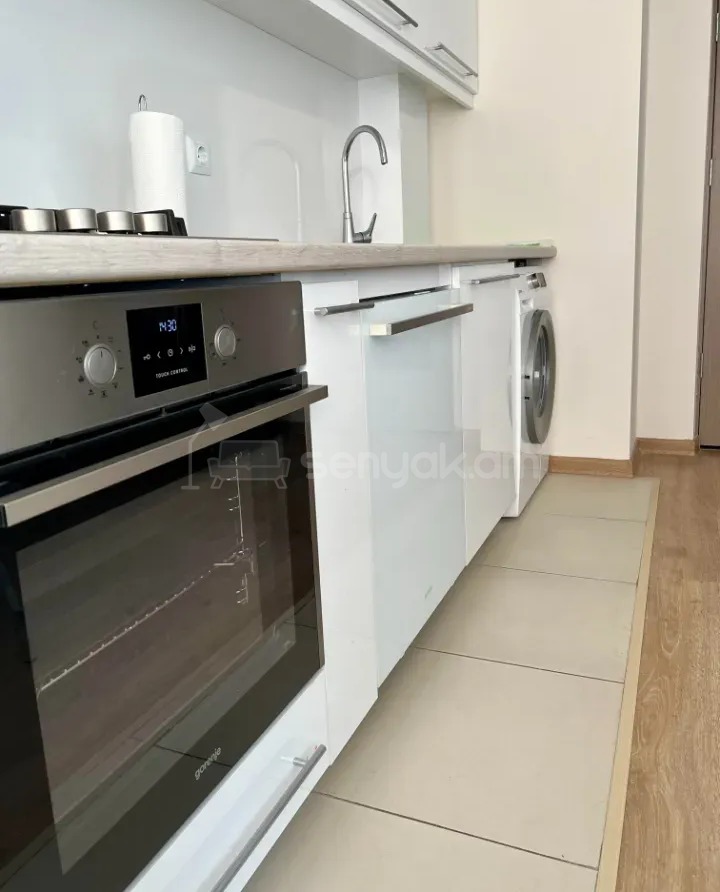 2 Սենյականոց Բնակարան Նորակառույցում, 60քմ, 4/12 հարկ, Կապիտալ Վերանորոգված