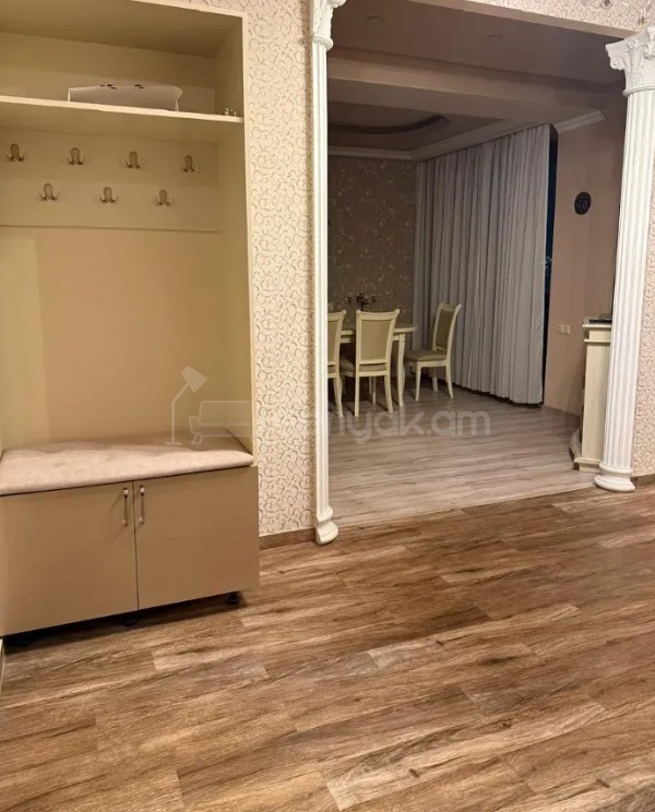 3 Սենյականոց Բնակարան Նորակառույցում, 100քմ, 10/12 հարկ, Դիզայներական Վերանորոգված, Կահավորված