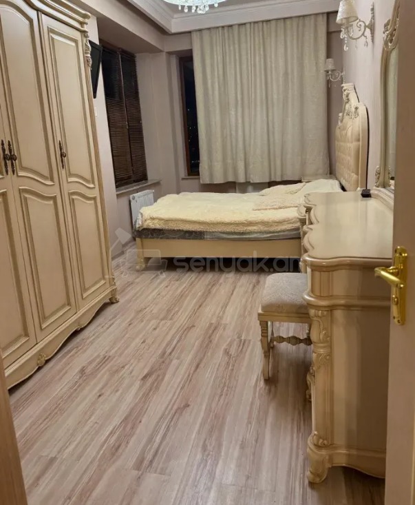 3 Սենյականոց Բնակարան Նորակառույցում, 100քմ, 10/12 հարկ, Դիզայներական Վերանորոգված, Կահավորված