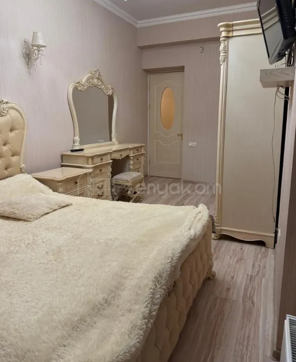 3 Սենյականոց Բնակարան Նորակառույցում, 100քմ, 10/12 հարկ, Դիզայներական Վերանորոգված, Կահավորված