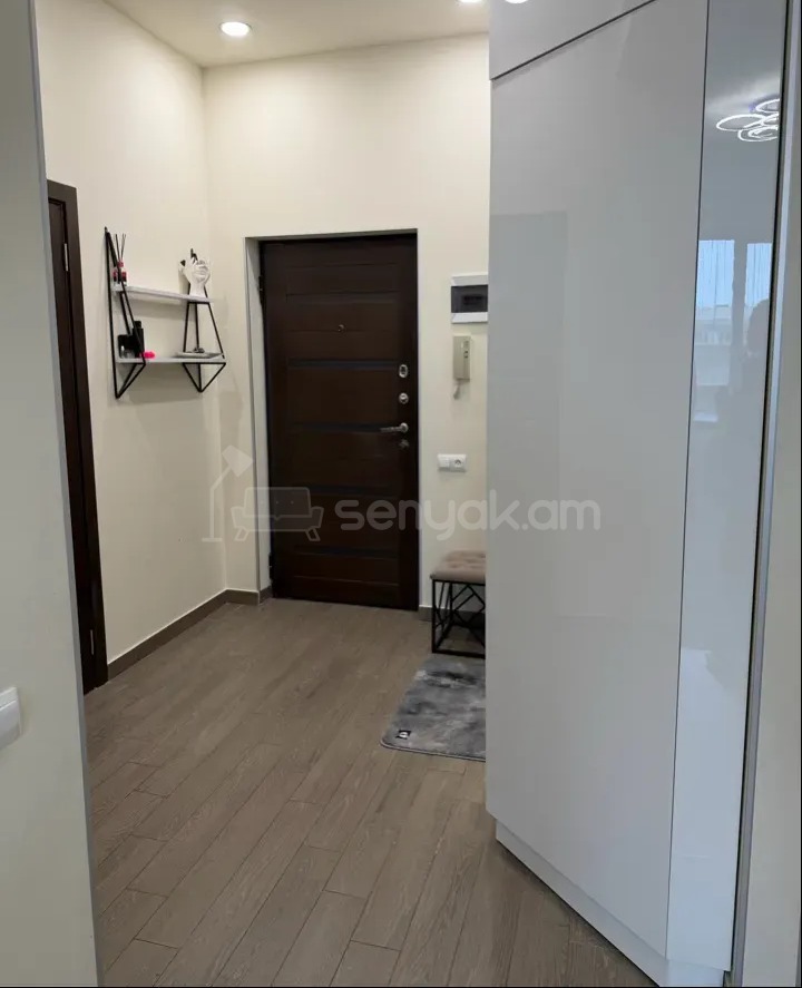 2 Սենյականոց Բնակարան Նորակառույցում, 66քմ, 2/15 հարկ, Կապիտալ Վերանորոգված