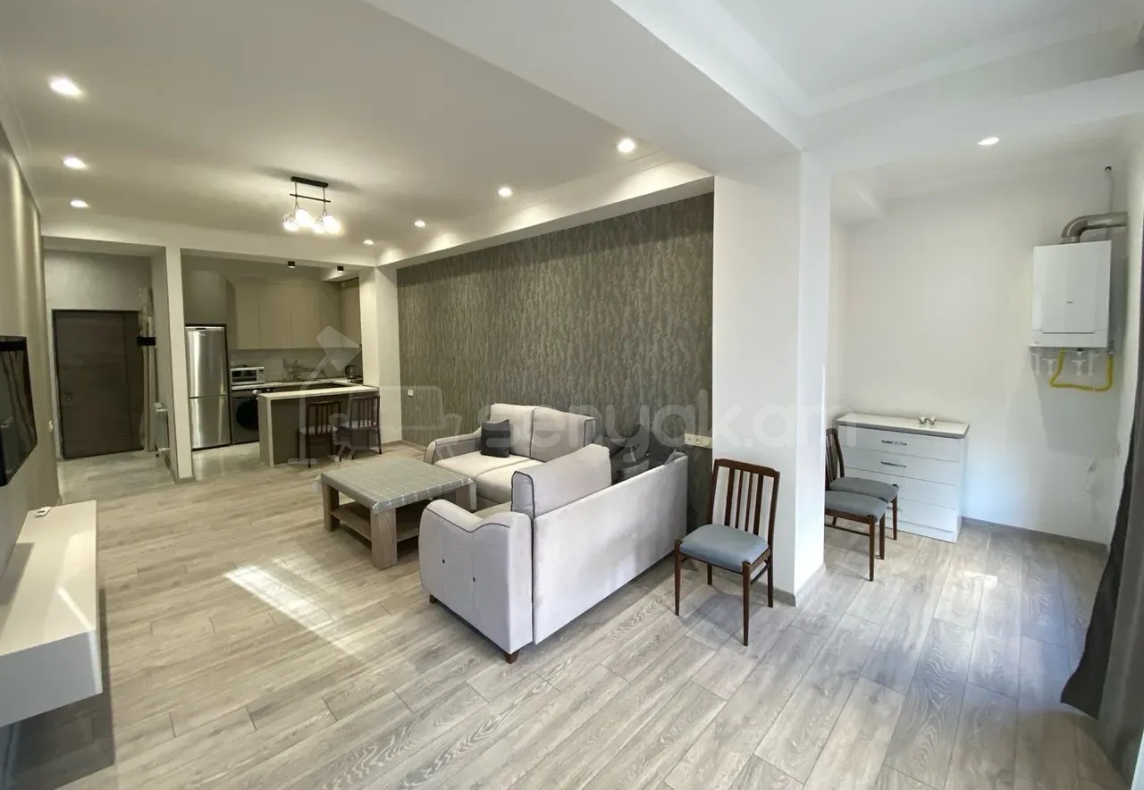 2 Սենյականոց Բնակարան Նորակառույցում, 65քմ, 6/13 հարկ, Կապիտալ Վերանորոգված, Կահավորված, Արևկող