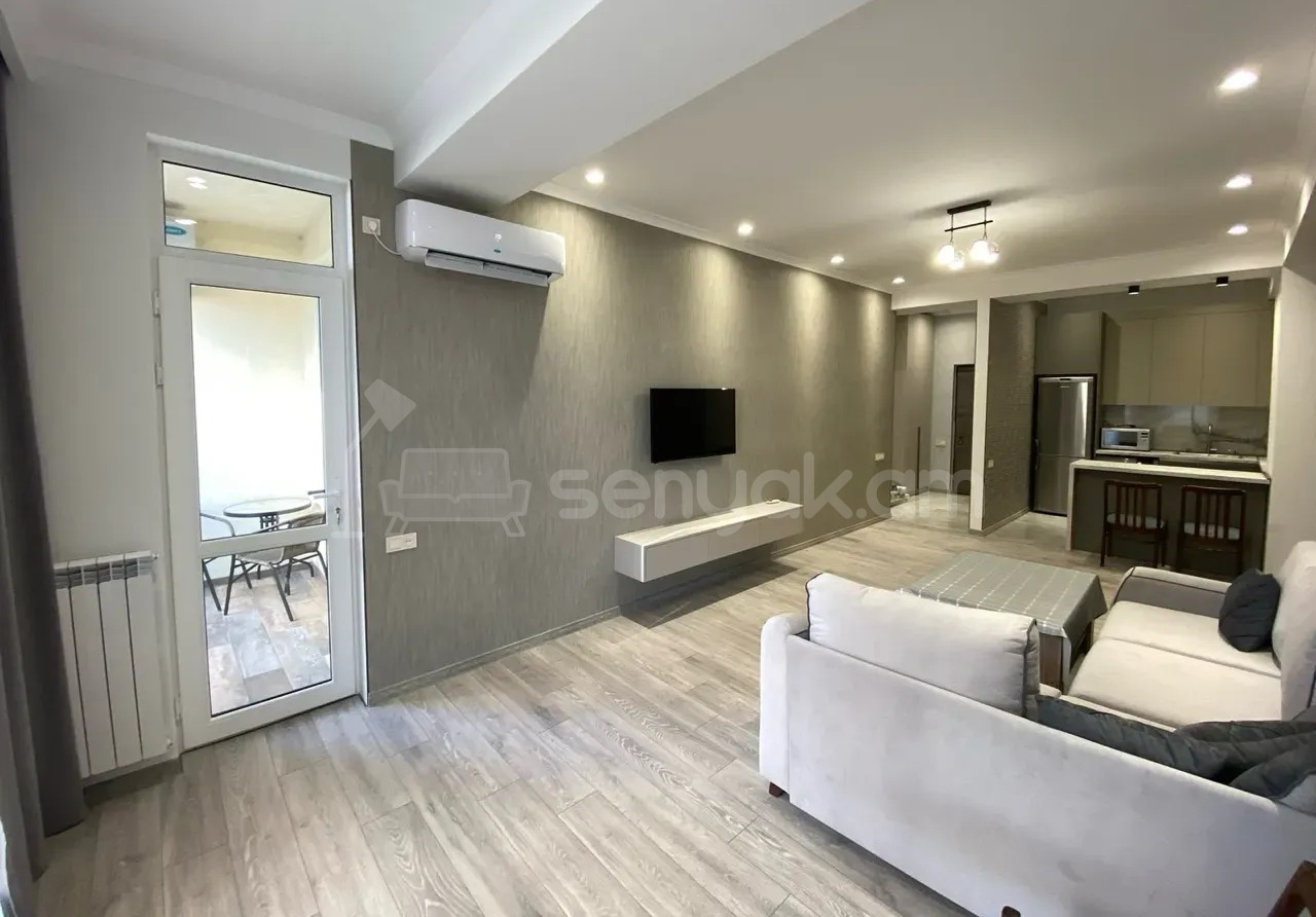 2 Սենյականոց Բնակարան Նորակառույցում, 65քմ, 6/13 հարկ, Կապիտալ Վերանորոգված, Կահավորված, Արևկող