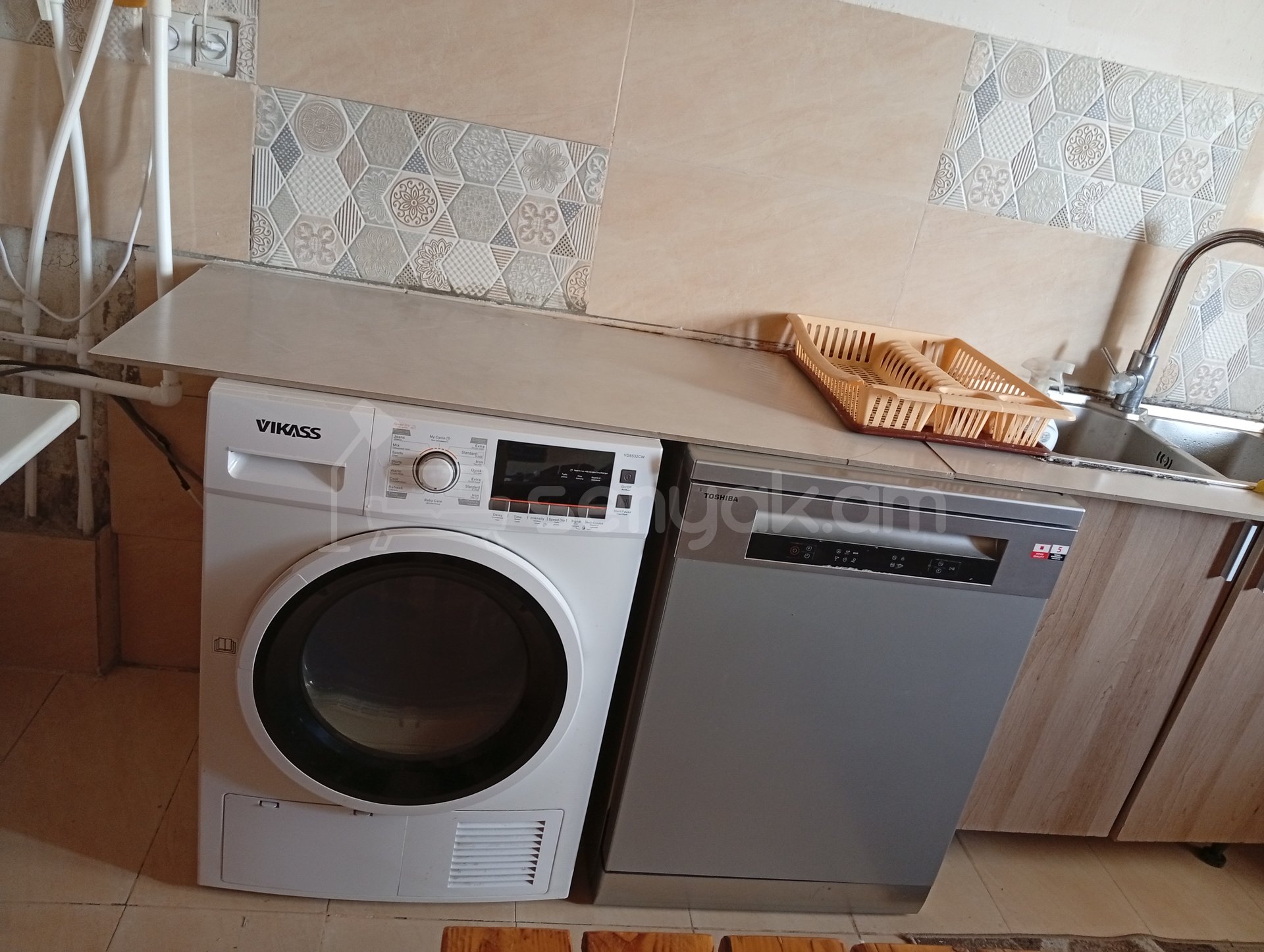 6 Սենյականոց Սեփական Տուն, 130քմ, Նորմալ Վիճակում, Ավտոտնակով