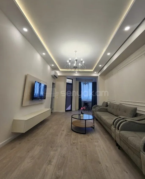 3 Սենյականոց Բնակարան Նորակառույցում, 70քմ, 3/12 հարկ, Դիզայներական Վերանորոգված, Կահավորված