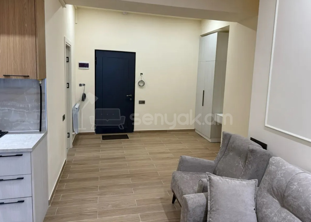 3 Սենյականոց Բնակարան Նորակառույցում, 74քմ, 6/18 հարկ, Դիզայներական Վերանորոգված, Կահավորված