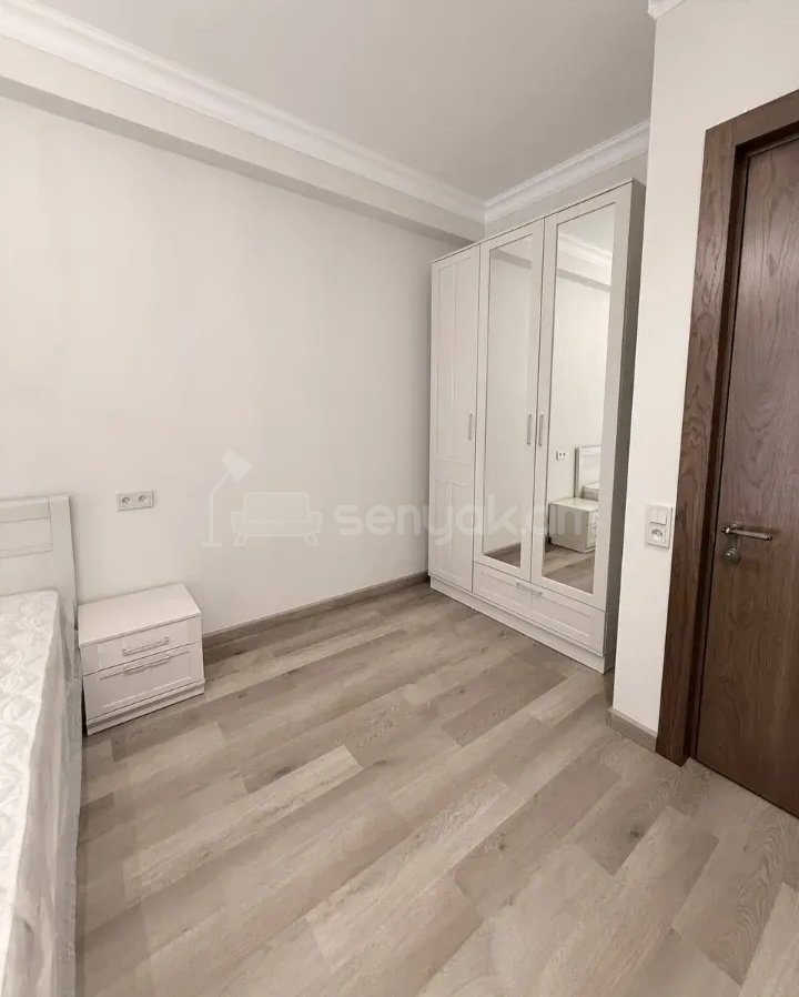 3 Սենյականոց Բնակարան, 70քմ, 5/17 հարկ, Դիզայներական Վերանորոգված, Կահավորված