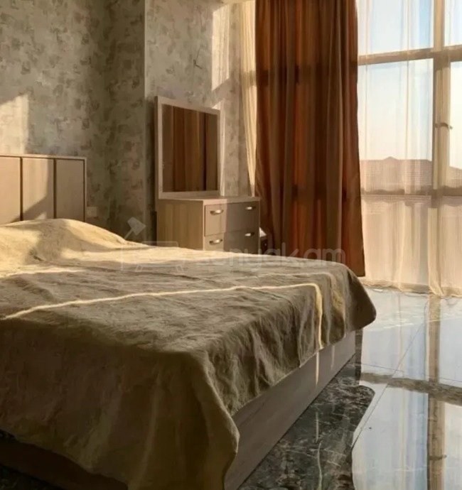 3 Սենյականոց Բնակարան Նորակառույցում, 78քմ, 6/12 հարկ, Դիզայներական Վերանորոգված, Կահավորված