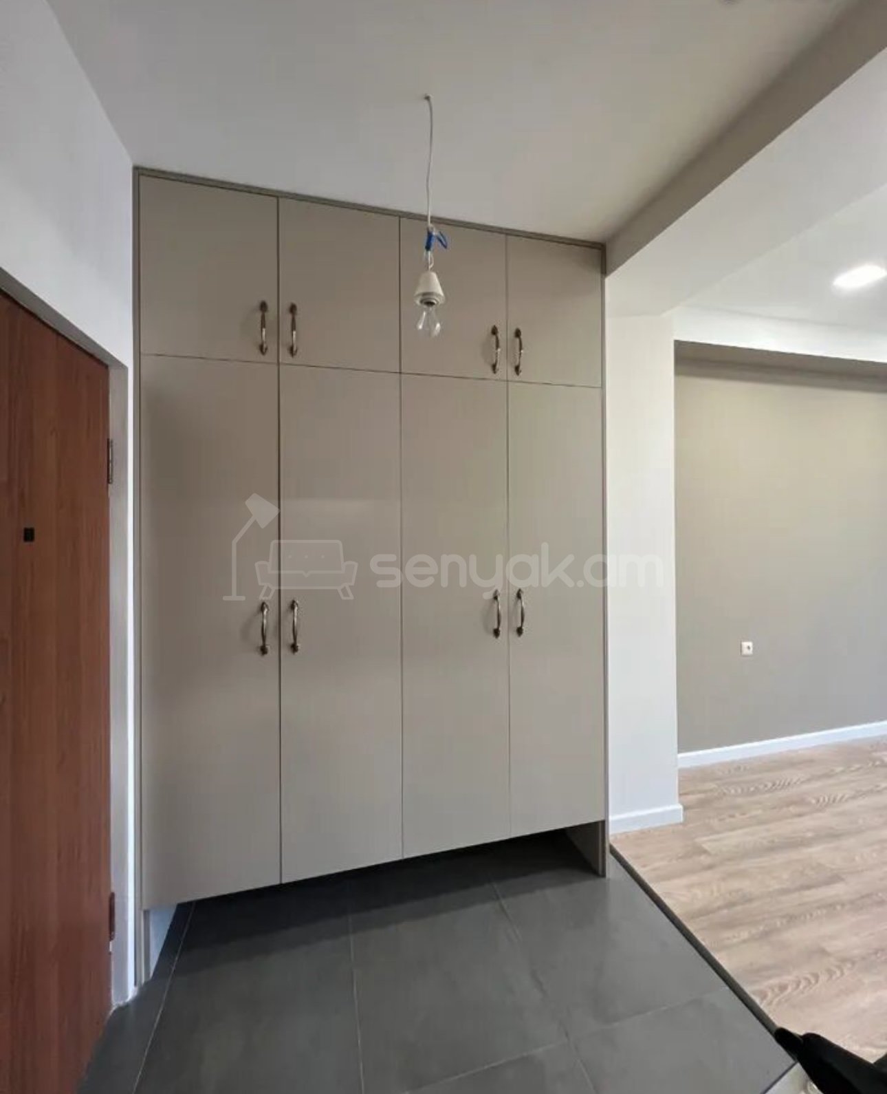 1 Սենյականոց Բնակարան, 40քմ, 3/4 հարկ, Կապիտալ Վերանորոգված