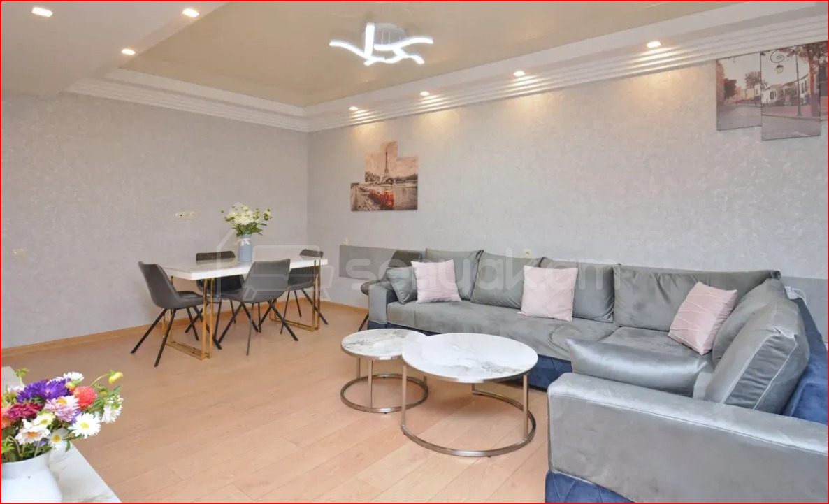 3 Սենյականոց Բնակարան Նորակառույցում, 88քմ, 8/9 հարկ, Դիզայներական Վերանորոգված, Կահավորված