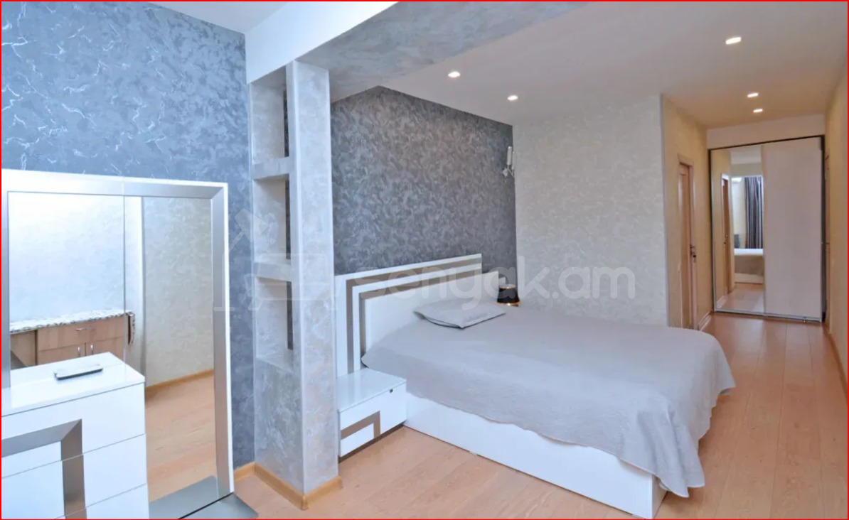 3 Սենյականոց Բնակարան Նորակառույցում, 88քմ, 8/9 հարկ, Դիզայներական Վերանորոգված, Կահավորված