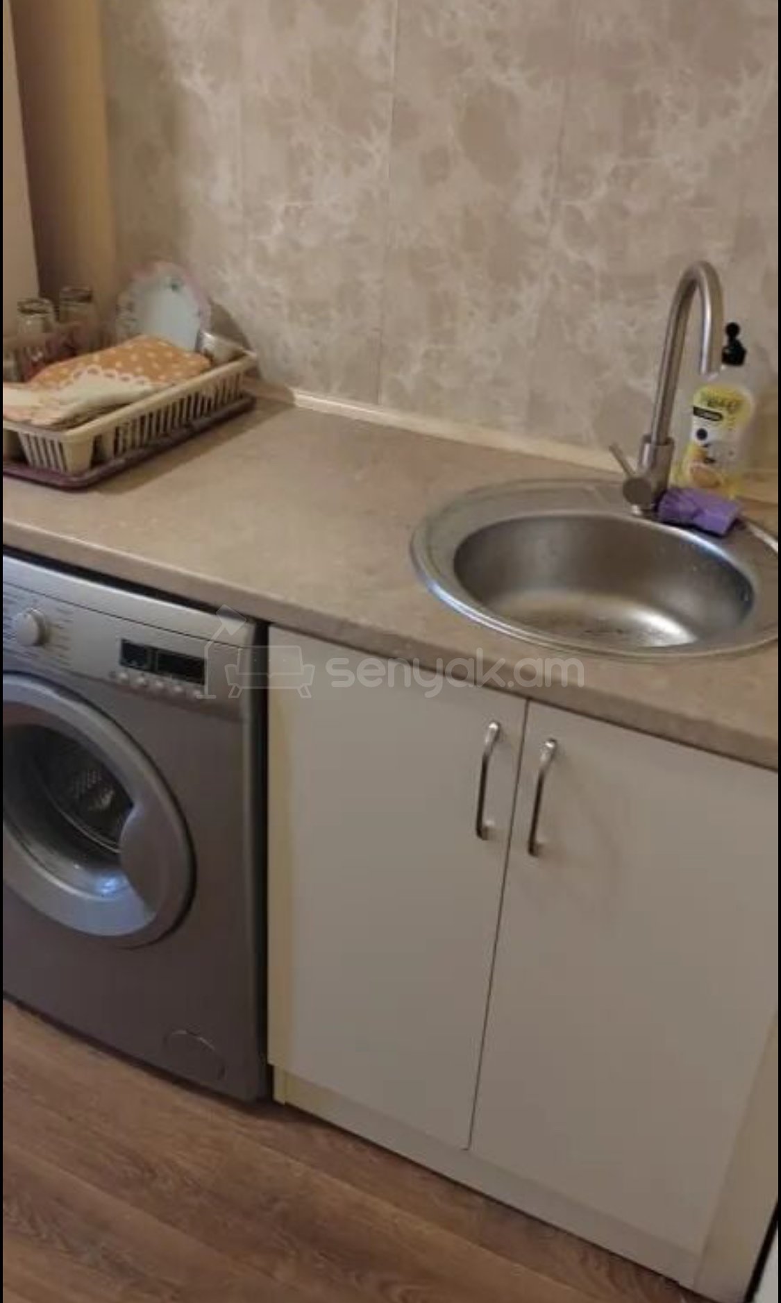 4 Սենյականոց Բնակարան, 95քմ, 9/9 հարկ, Կոսմետիկ Վերանորոգված