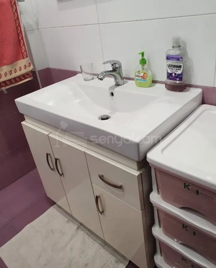 2 Սենյականոց Բնակարան Քարե Շենքում, 43քմ, 11/12 հարկ, Կապիտալ Վերանորոգված, Կահավորված