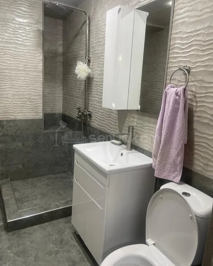 2 Սենյականոց Բնակարան, 50քմ, 7/9 հարկ, Նորմալ Վիճակում, Կահավորված