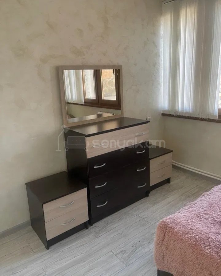 2 Սենյականոց Բնակարան, 50քմ, 7/9 հարկ, Նորմալ Վիճակում, Կահավորված