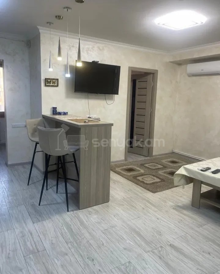 2 Սենյականոց Բնակարան, 50քմ, 7/9 հարկ, Նորմալ Վիճակում, Կահավորված