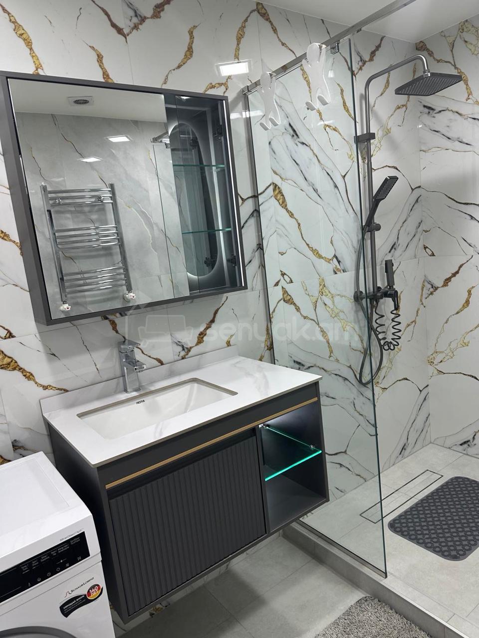 2 Սենյականոց Բնակարան Նորակառույցում, 55քմ, 4/15 հարկ, Դիզայներական Վերանորոգված, Կահավորված, Արևկող