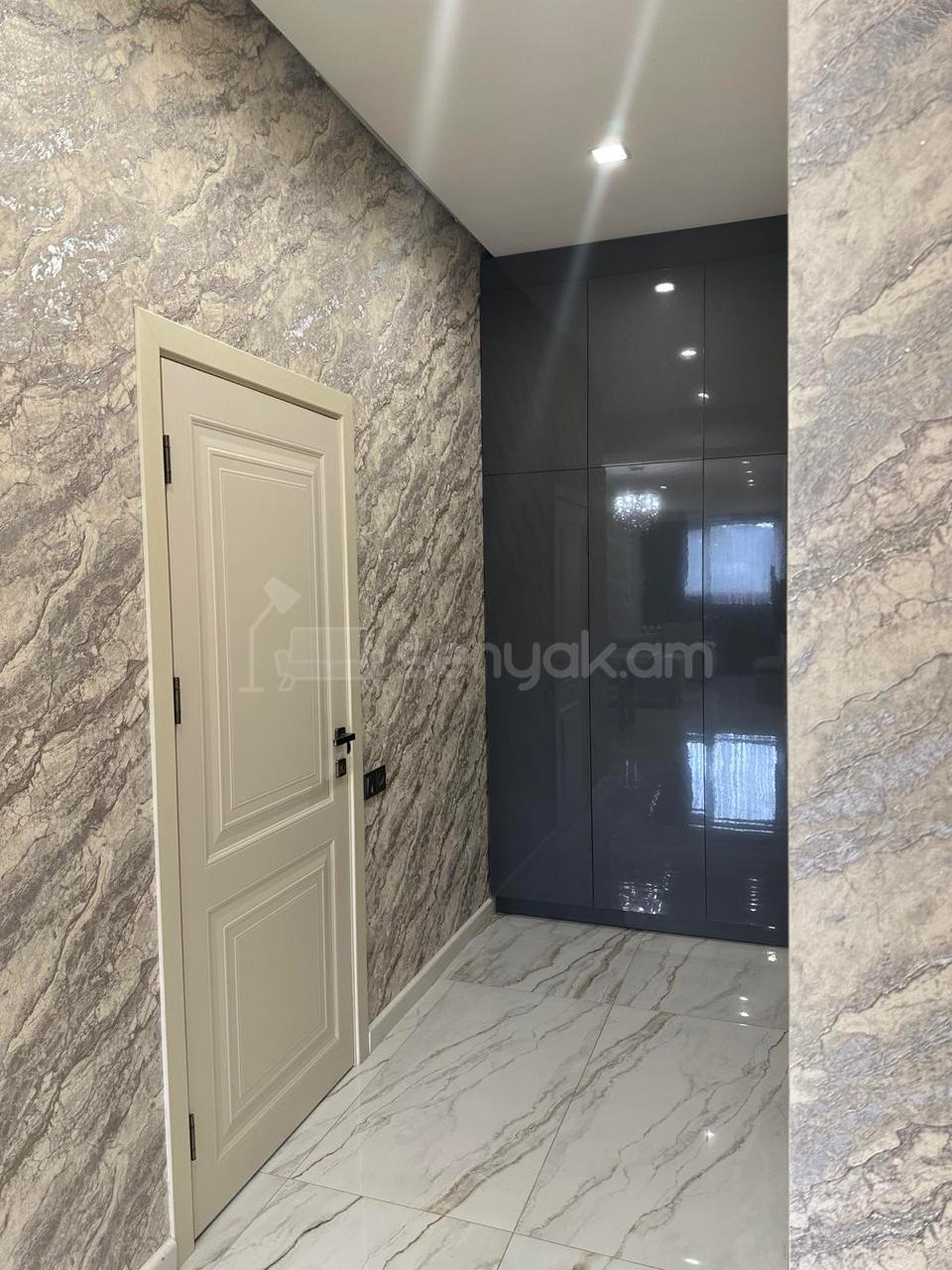 2 Սենյականոց Բնակարան Նորակառույցում, 55քմ, 4/15 հարկ, Դիզայներական Վերանորոգված, Կահավորված, Արևկող