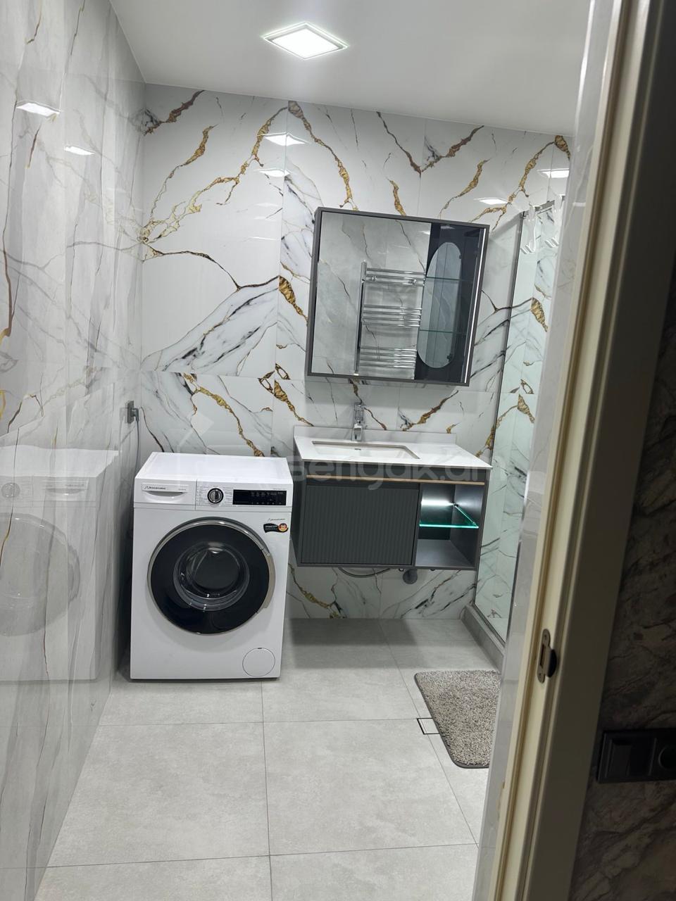 2 Սենյականոց Բնակարան Նորակառույցում, 55քմ, 4/15 հարկ, Դիզայներական Վերանորոգված, Կահավորված, Արևկող