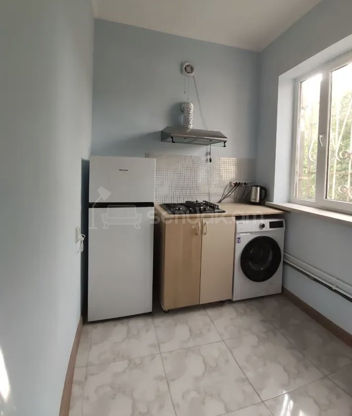 2 Սենյականոց Բնակարան Քարե Շենքում, 50քմ, 2/2 հարկ, Կապիտալ Վերանորոգված, Կահավորված