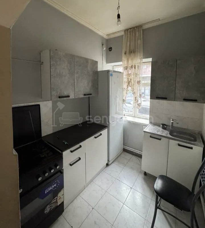 2 Սենյականոց Բնակարան Քարե Շենքում, 56քմ, 1/1 հարկ, Կապիտալ Վերանորոգված, Կահավորված