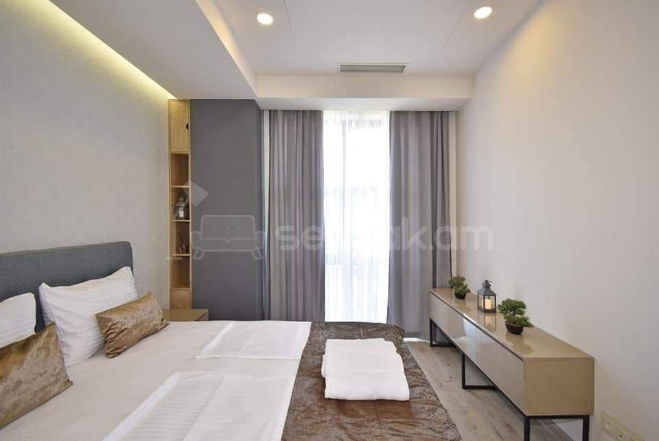 2 Սենյականոց Բնակարան Նորակառույցում, 50քմ, 5/15 հարկ, Դիզայներական Վերանորոգված